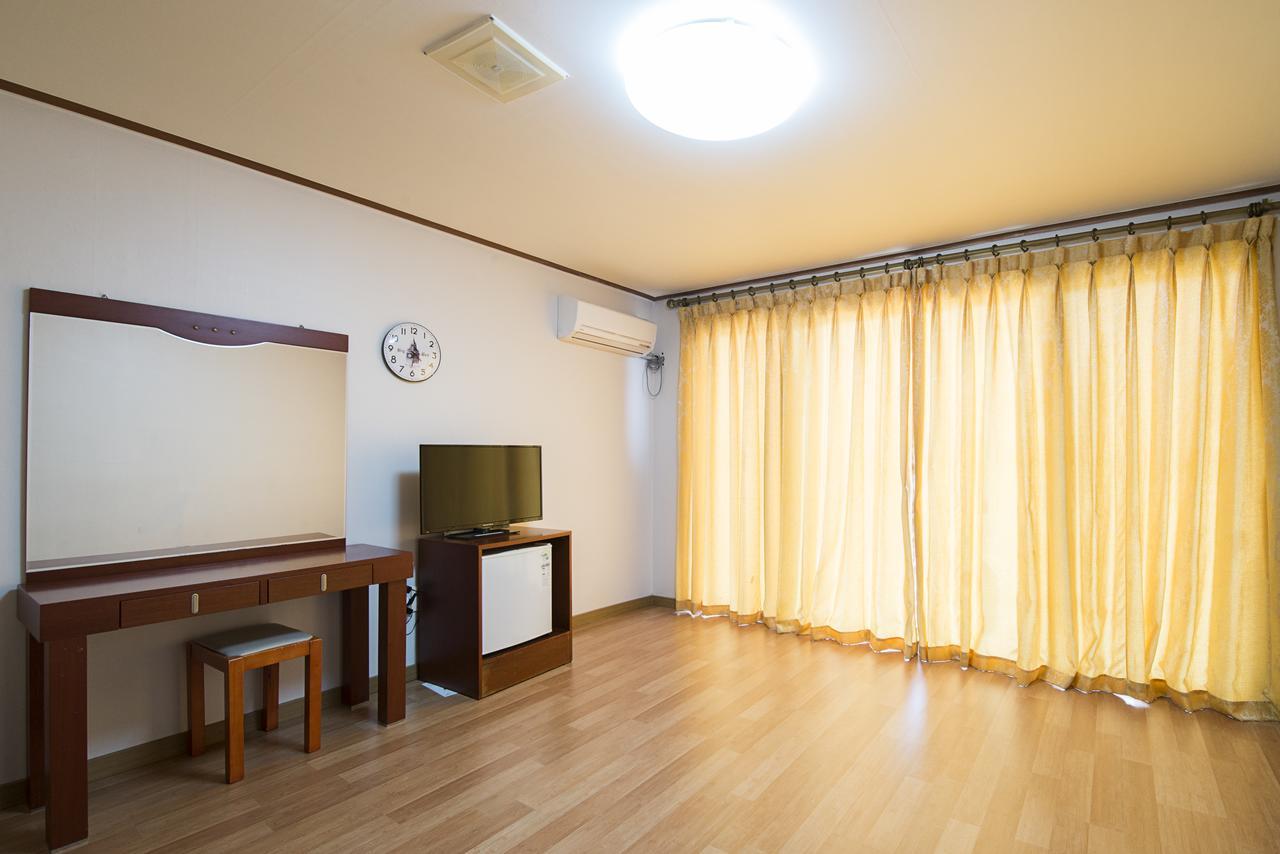 Jeju Youth Hostel Zewnętrze zdjęcie