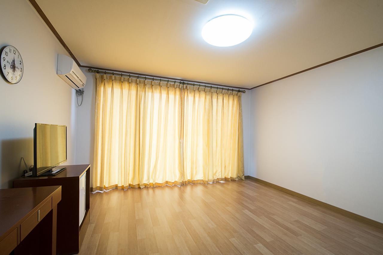 Jeju Youth Hostel Zewnętrze zdjęcie