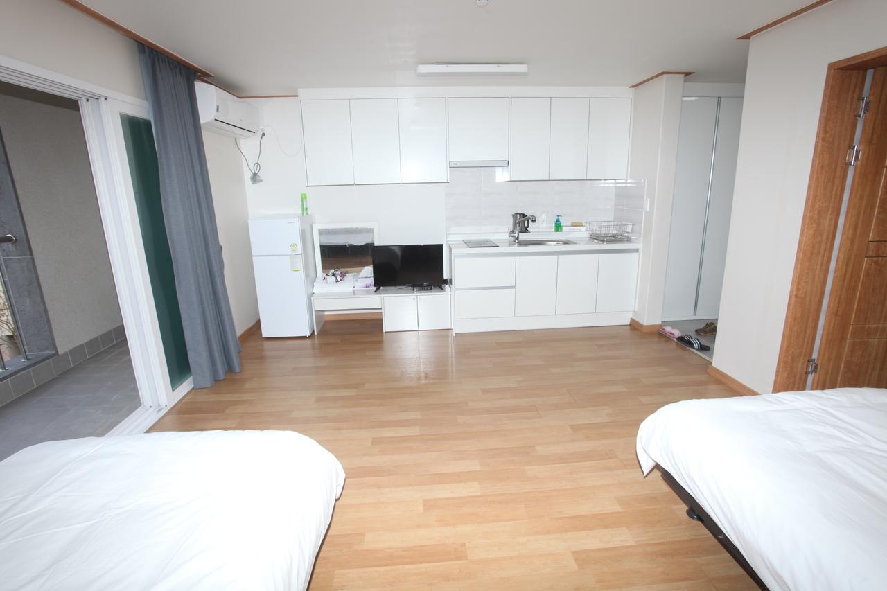 Jeju Youth Hostel Zewnętrze zdjęcie